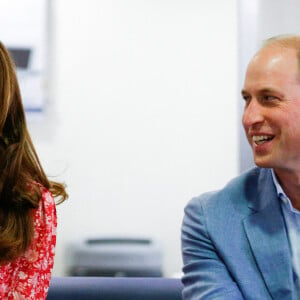 Le prince William, duc de Cambridge, et Kate Middleton, duchesse de Cambridge, visitent un "Job Centre" de Londres, le 15 septembre 2020. Sur place, ils se sont entretenus avec des demandeurs d'emplois en pleine épidémie de coronavirus (Covid-19).