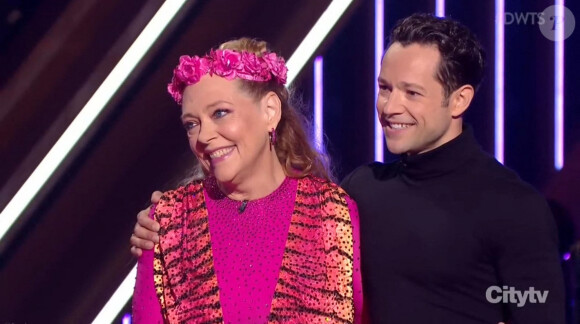 La militante américaine pour les droits des animaux Carole Baskin sur le plateau de "Dancing With The Stars" à Los Angeles, le 14 septembre 2020.