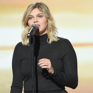 Louane Emera lors de la cérémonie des 34e Victoires de la Musique à la Seine Musicale, Boulogne Billancourt le 8 février 209. © Coadic Guirec / Bestimage