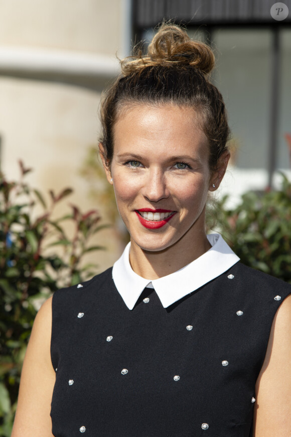 Exclusif - La chanteuse Lorie (Laure Pester) - La Première Dame et Laure Pester lors de l'inauguration de la Maison des parents de l'hôpital d'Enfants Margency à Margency. Le 17 septembre 2019 © Moreau-Perusseau / Bestimage 