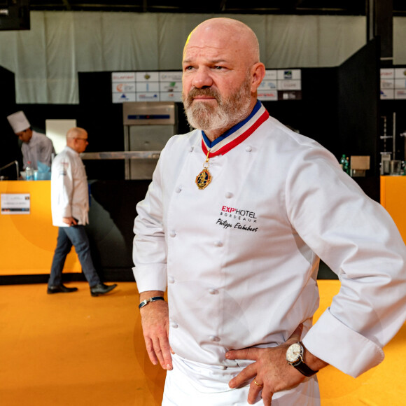 Exclusif - Philippe Etchebest préside le salon français de la restauration "Expotel" à Bordeaux. Il dirige aussi la journée des chefs et sa compétion regroupant 22 Etoiles sur l'évènement, le 25 Novembre 2019. © Patrick Bernard/ Bestimage 
