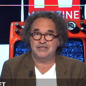 Grégoire Bonnet revient sur le coup de gueule des pharmaciens vis-à-vis de son personnage dans "Scènes de ménages" (M6) - BuzzTV