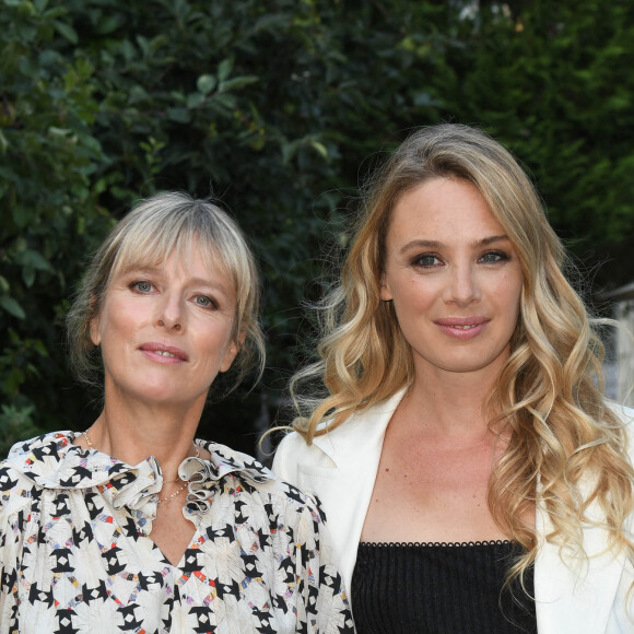 Karin Viard et Laetitia Dosch - Photocall du film "Les Apparences" - Festival du film Francophone d'Angoulême 2020 le 1er septembre 2020. © Guirec Coadic / Bestimage