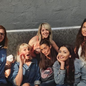 Karima Charni réunie avec d'autres anciens candidats de la Star Academy pour un album hommage à Grégory Lemarchal, "Restons amis" - Instagram