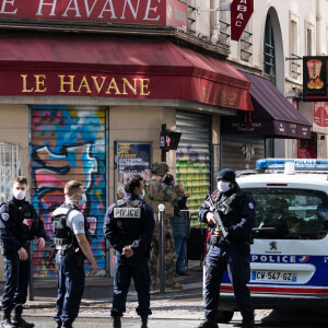 Illustration - Attaque au couteau près des anciens locaux de Charlie Hebdo à Paris: deux blessés, le 25 septembre 2020. La préfecture de police signale, qu'une opération de police est en cours dans le 11ème arrondissement de Paris à la suite de cette attaque. Les deux suspects ont été interpellés.