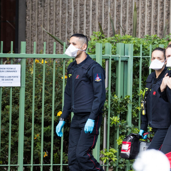 Illustration - Attaque au couteau près des anciens locaux de Charlie Hebdo à Paris: deux blessés, le 25 septembre 2020. La préfecture de police signale, qu'une opération de police est en cours dans le 11ème arrondissement de Paris à la suite de cette attaque. Les deux suspects ont été interpellés.