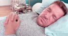 Benjamin Castaldi en pleine sieste le 25 septembre 2020.