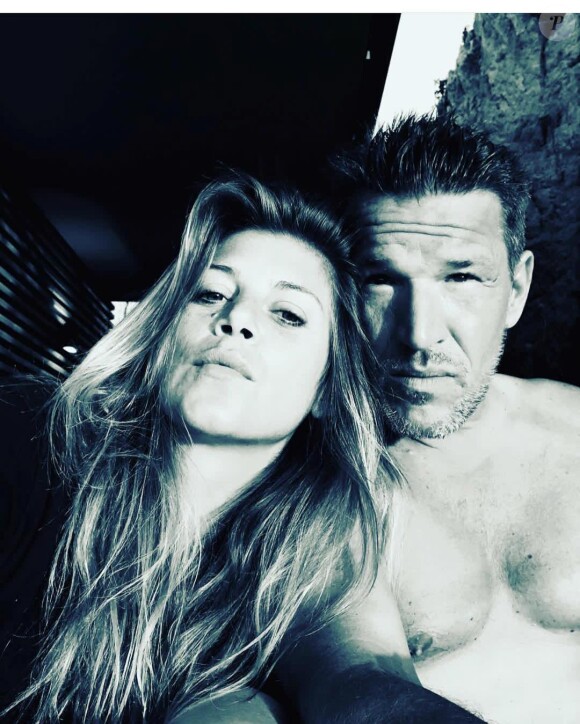 Benjamin Castaldi, sa femme Aurore et son fils Gabriel né le 27 août 2020.