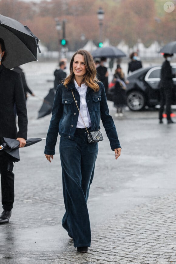 Camille Cottin lors du défilé de mode prêt-à-porter printemps-été 2021 "Dior" au Jardin des Tuileries à Paris. Le 29 septembre 2020 © Christophe Clovis / Bestimage