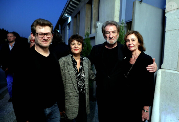 Eddy Mitchell entouré de ses enfants Sylvaine et Eddy Jr Moine et de sa femme Muriel - Cérémonie d'ouverture du Festival Lumière 2017 au cours de laquelle Eddy Mitchell a reçu un hommage à Lyon, le 14 Octobre 2017 © Dominique Jacovides/Bestimage 
