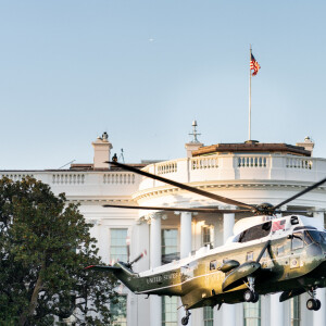 Le président des Etats-Unis Donald Trump quitte la Maison Blanche, à bord de Marine One, pour le centre médical militaire national Walter Reed à Bethesda, car diagnostiqué positif au Covid-19 (Coronavirus). Le 2 octobre 2020 