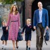 Le prince William et Catherine Kate Middleton, duchesse de Cambridge, emmènent leur fille la princesse Charlotte de Cambridge avec leur fils le prince George à l'école "Thomas's Battersea" le jour de la rentrée scolaire (2019).