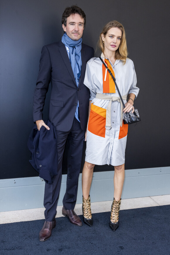 Antoine Arnault et Natalia Vodianova lors du défilé de mode prêt-à-porter printemps-été 2021 "Louis Vuitton" à La Samaritaine à Paris, le 6 octobre 2020 © Olivier Borde / Bestimage