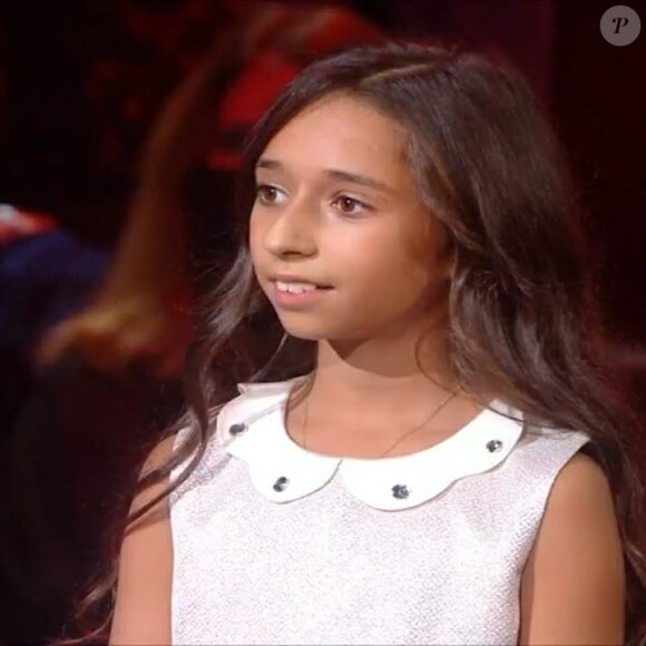 Rebecca lors de la finale de The Voice Kids, le 10 octobre 2020