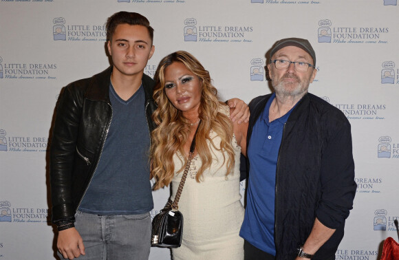 Phil Collins, sa femme Orianne Collins et son fils Nick Collins à la conférence de presse de "Little Dreams Foundation" au Satai à Miami. Le 2 octobre 2018.
