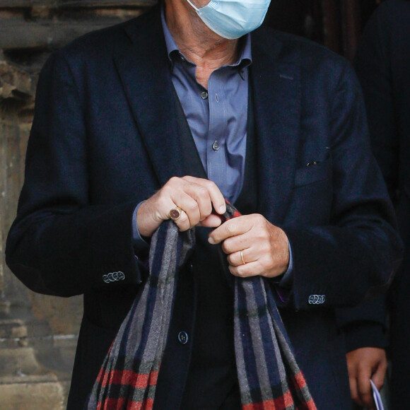 Exclusif - Michel Leeb - Sorties des obsèques du chef Gérard Idoux (restaurateur à la tête du Récamier) en l'église de Saint-Germain-des-Prés à Paris, le 08 octobre 2020 © Christophe Clovis / Bestimage