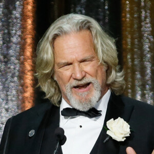 Jeff Bridges reçoit un prix à la 33e cérémonie annuelle des ASC Awards lors de la célébration du 100ème anniversaire de "l'American Society of Cinematographers" au Ray Dolby Ballroom à Hollywood le 9 février, 2019 