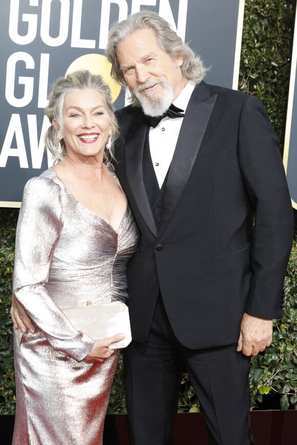 Jeff Bridges et sa femme Susan Geston au photocall de la 76ème cérémonie annuelle des Golden Globe Awards au Beverly Hilton Hotel à Los Angeles, Californie, Etats-Unis, le 6 janver 2019. 