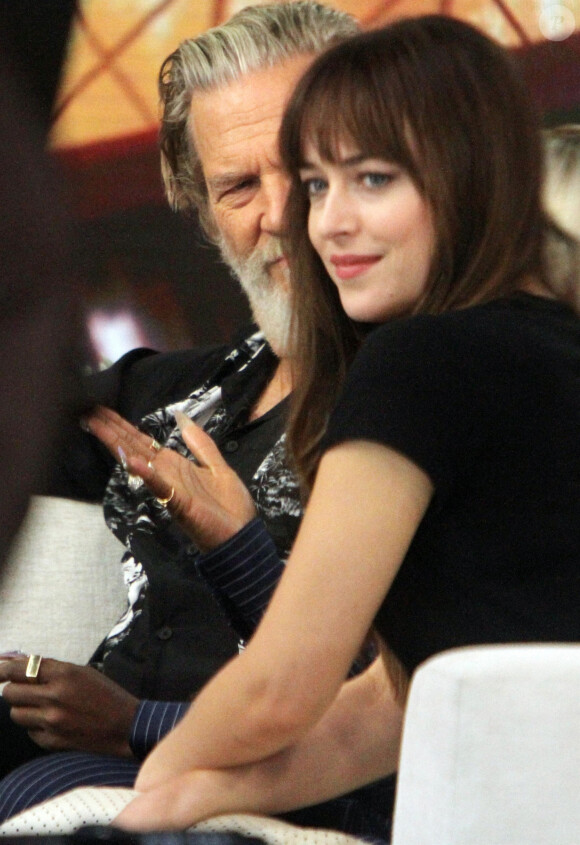 Jeff Bridges, Dakota Johnson - Les célébrités arrivent à l'émission NBC pour faire la promotion de Bad Times At The El Royale à New York, le 28 septembre 2018