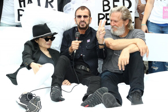 Yoko Ono, Ringo Starr et Jeff Bridges. New York, le 13 septembre 2018. 
