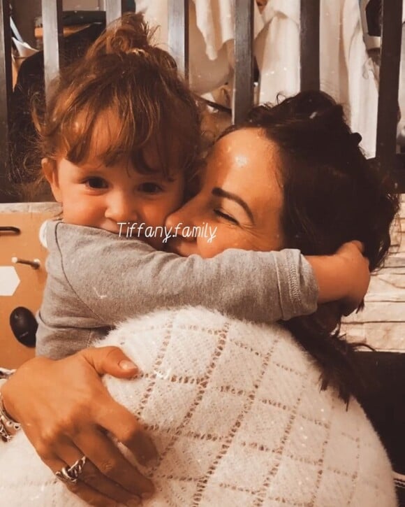 Tiffany de "Mamans & Célèbres" avec sa fille Romy, le 13 octobre 2020