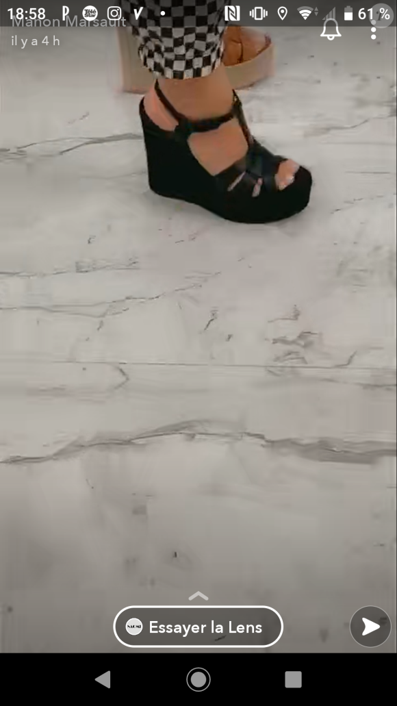 Manon Marsault dévoile ses nouveaux achats de luxe, mardi 20 octobre 2020, sur Snapchat