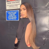 Kim Kardashian porte le look 45 de la collection prêt-à-porter printemps-été 2021 de Givenchy.