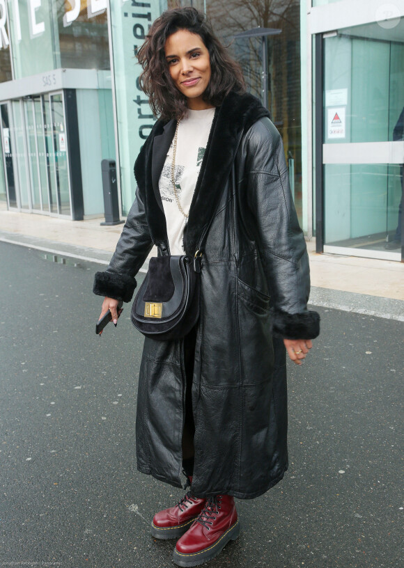 Exclusif - Shy'm arrive dans les studios de Radio France à Paris le 12 mars 2020. © Panoramic / Bestimage