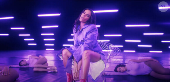 Shy'm dévoile sa grossesse dans le clip de son nouveau titre "Boy". Le 23 octobre 2020.