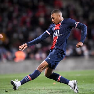 07 KYLIAN MBAPPE (PSG) - BUT - Le PSG bat Nîmes (4 - 0) en match de Ligue 1 à Nîmes le 16 octobre 2020. © Philippe Lecoeur / Panoramic / Bestimage