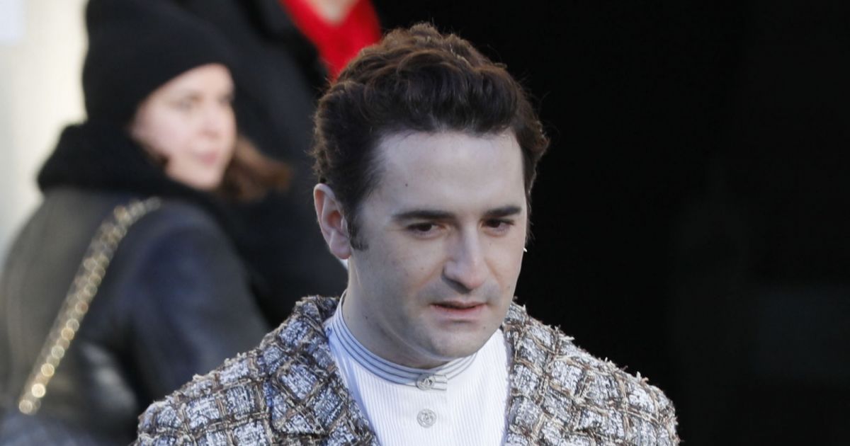 Qui Est Le Compagnon De Nicolas Maury Nicolas Maury - Arrivées des people au défilé de mode Haute-Couture