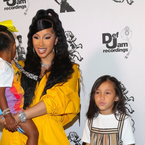 Exclusif - Cardi B et sa fille Kulture assistent à la soirée exclusive de Teyana Taylor pour la sortie de son nouvel album intitulé "The Album". Le père de sa fille, Offset est arrivé plus tard et ils ont passé la soirée ensemble en famille. Los Angeles, le 17 juin 2020.