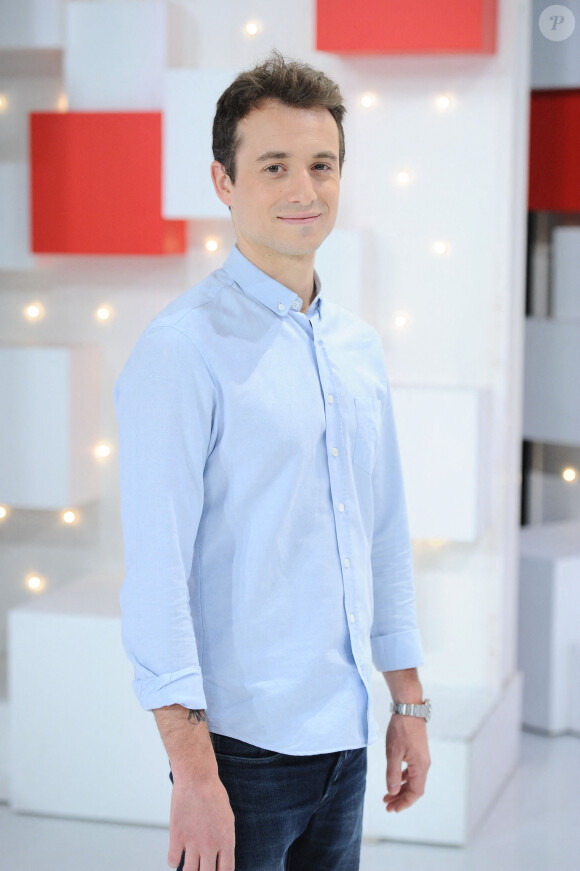 Hugo Clément - Enregistrement de l'émission "Vivement Dimanche" présentée par M.Drucker et diffusée le 23 février 2020 sur France 2. © Guillaume Gaffiot / Bestimage
