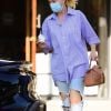 Exclusif - Ellen Pompeo est allée acheter des glaces chez McConnell's Fine Ice Creams dans le quartier de Studio City à Los Angeles pendant l'épidémie de coronavirus (Covid-19), le 13 octobre 2020 