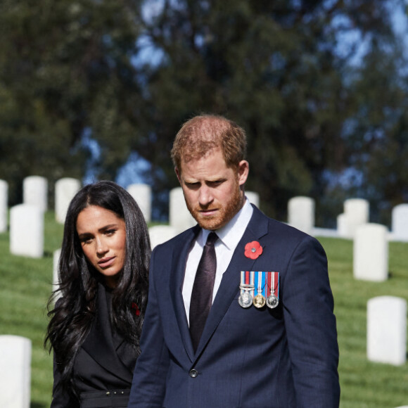 Le prince Harry et Meghan Markle au cimetière national de Los Angeles le 8 novembre 2020. Photo by Lee Morgan/PA Photos