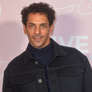 Tomer Sisley - Photocall du défilé Etam Live Show 2020 à Paris le 29 septembre 2020. © Pool Agence Bestimage 