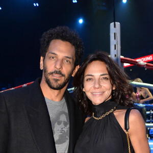 Tomer Sisley et sa femme Sandra lors du gala de boxe Univent à l'AccorHotels Arena de Paris pour le championnat du monde WBA le 15 novembre 2019. © Veeren / Bestimage 