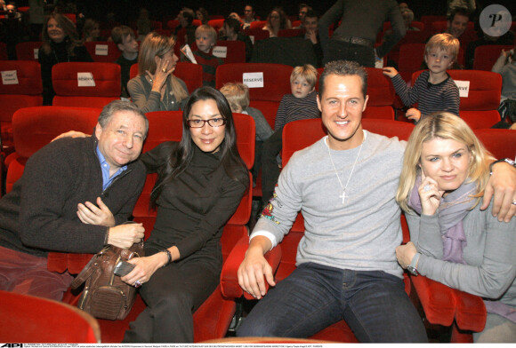 Jean Todt, Michelle Yeoh, Michael Schumacher et sa femme Corinna - Premiere du film Asterix a Paris le 13/01/2008