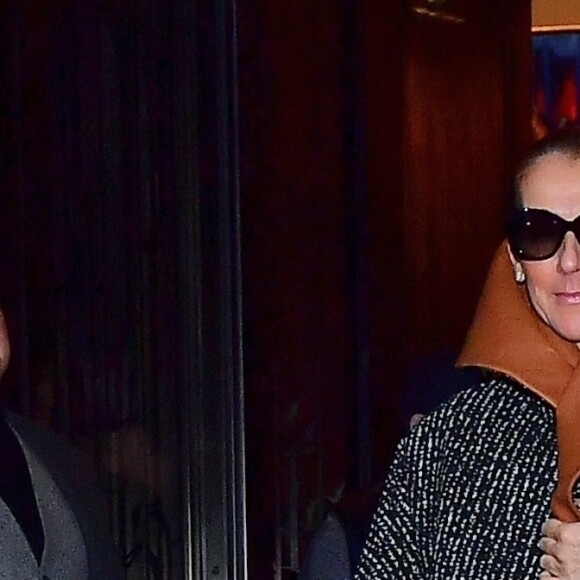 Céline Dion porte un manteau surdimensionné JW Anderson à New York City, New York, Etats-Unis, le 6 mars 2020. 