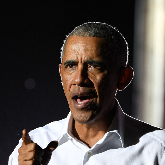 L'ancien président des Etats-Unis Barack Obama en meeting de soutien pour le candidat du parti démocrate Joe Biden à l'Université internationale de Floride à Miami. Le 2 novembre 2020.