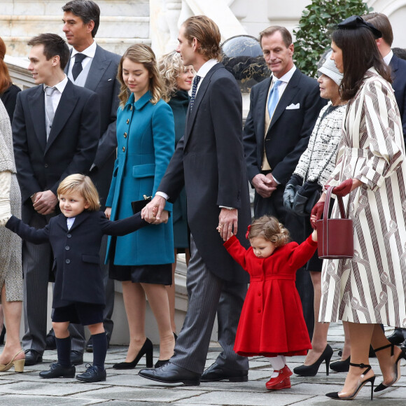 La princesse Caroline de Hanovre, son petit-fils Sacha Casiraghi, Louis Ducruet, la princesse Alexandra de Hanovre, Andrea Casiraghi, sa femme Tatiana Santo Domingo et leur fille India Casiraghi, Elisabeth-Anne de Massy (cousine du prince Albert II de Monaco) - La famille princière de Monaco dans la cour du Palais Princier lors de la fête Nationale monégasque à Monaco, le 19 novembre 2016. © Olivier Huitel / Pool Restreint Monaco / Bestimage