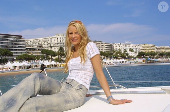 Elodie Gossuin, Miss France 2001, au Festival de Cannes au printemps 2002.