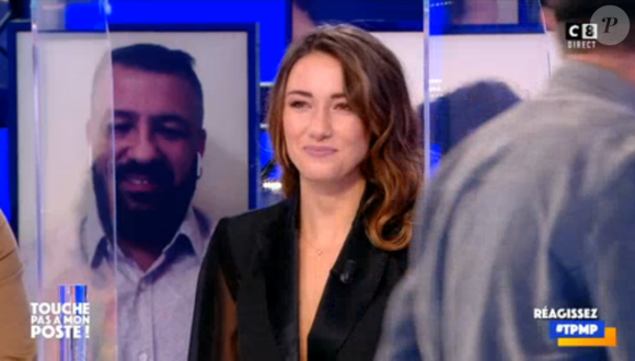 Delphine Wespiser fait son retour surprise dans "Touche pas à mon poste" - C8, 18 novembre 2020