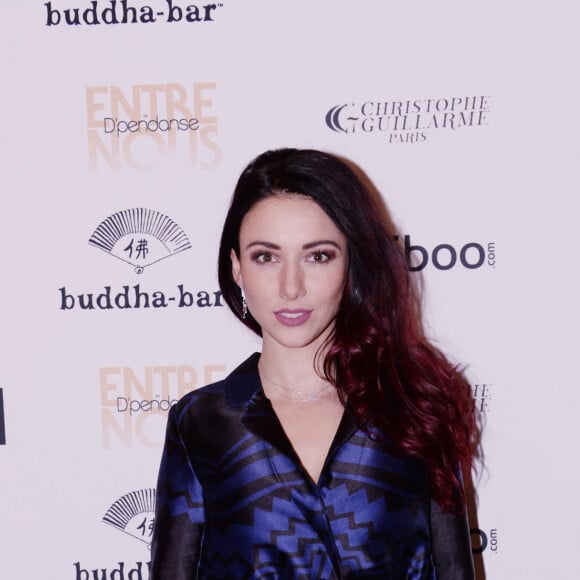 Delphine Wespiser (Miss France 2012) (robe Christophe Guillarmé) lors du cocktail de lancement de la tournée "Entre Nous" by D'pendanse, au Buddha-Bar à Paris, France, le 28 janvier 2020. © Rachid Bellak/Bestimage