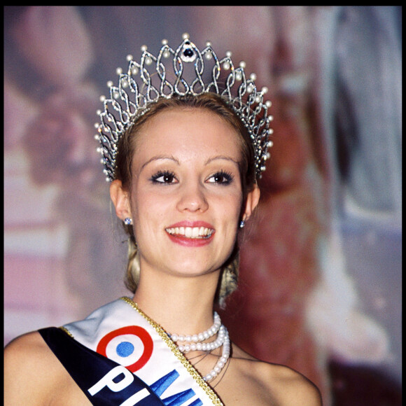 Archives - Elodie Gossuin, Miss Picardie élue Miss France 2001 à Monaco