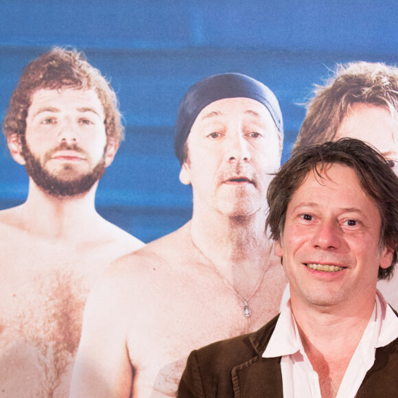 Mathieu Amalric lors de l'avant première du film "Le Grand Bain" au cinéma UGC De Brouckère, à Bruxelles, Belgique, le 10 octobre 2018. 