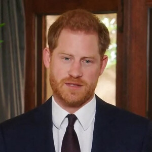 Le prince Harry fait une déclaration à l'occasion du festival " 2020 Stand Up for Heroes Comedy" le 19 novembre 2020.