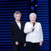 Exclusif - Françoise Barré-Sinoussi, Line Renaud - Enregistrement de l'émission "100 ans de comédies musicales pour le Sidaction", qui sera diffusée le 2 avril sur France 2. Le 10 mars 2020 © Moreau-Perusseau / Bestimage À l'occasion de la 27ème édition du Sidaction, France 2 propose une soirée exceptionnelle autour des grandes comédies musicales le jeudi 02 avril, à 21h05, sous la présidence de L.RENAUD. Inspirée des émissions des Carpentier, découvrez cette fiction-variété unique en son genre, orchestrée par M.S.LACARRAU qui vous transportera dans l'univers des comédies musicales de Broadway, Las Vegas ou Paris. Spécialement conçus et chorégraphiés pour l'émission, vivez de l'intérieur les plus beaux tableaux revisités de " West Side Story ", " Notre-Dame de Paris ", " New York, New York ", " Roméo & Juliette ", " Moulin Rouge ", " Mozart, l'Opéra Rock ", " Cats ", " Hello Dolly ! ", " Chicago ", " Les Dix Commandements " et beaucoup d'autres... De nombreux artistes d'aujourd'hui referont vivre ces spectacles musicaux féériques dans des mises en scène inédites. Une grande soirée d'engagement pour l'association Sidaction pour sensibiliser les téléspectateurs et faire appel à leur générosité. Les réseaux sociaux de France Télévisions se mettront aux couleurs du Sidaction et relaieront les appels aux dons pendant cette période importante ! Une équipe du numérique sera présente sur place pour vous faire vivre les coulisses de ce grand événement. Émotion, interviews, rencontre avec les bénévoles et les artistes volontaires... Vivez le Sidaction comme si vous y étiez sur tous les réseaux sociaux de France 2 et sur France.tv.  Exclusive - No Web No Blog pour Belgique et Suisse