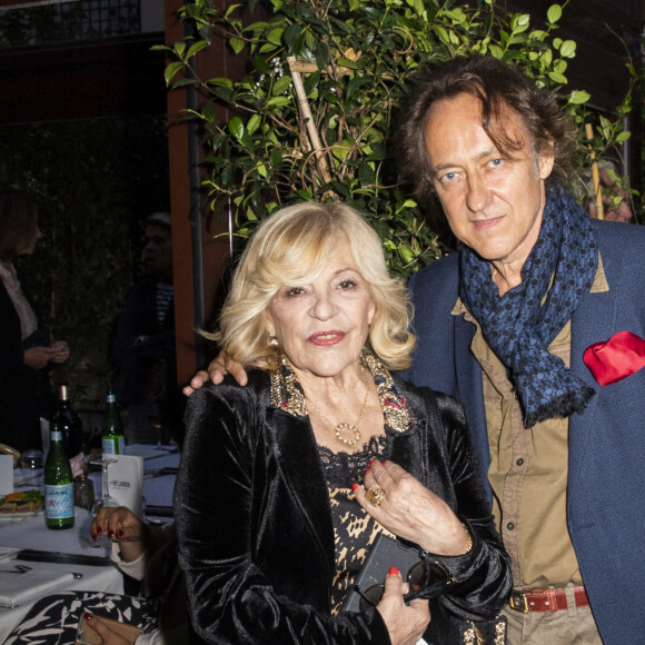 Exclusif - Nicoletta et son mari Jean-Christophe Molinier - G.Idoux a rendu hommage au personnel soignant de l'APHP (Assistance Publique - Hôpitaux de Paris) en invitant en particulier des équipes de la Pitié-Salpétrière dans son restaurant "Le Récamier" à Paris, le 7 septembre 2020. © Jack Tribeca/Bestimage 