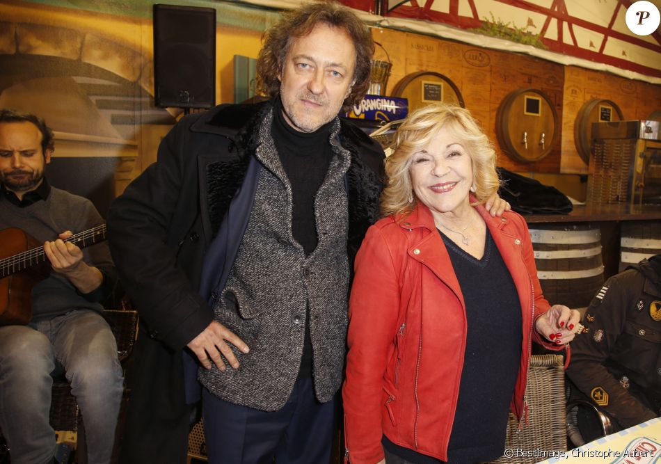 Quel Métier Fait Le Fils De Nicoletta Nicoletta et son mari Jean-Christophe Molinier - Soirée d'inauguration